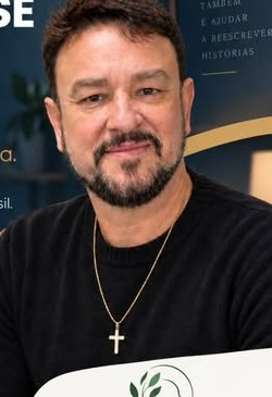 Jander Lenk, psicanalista clínico